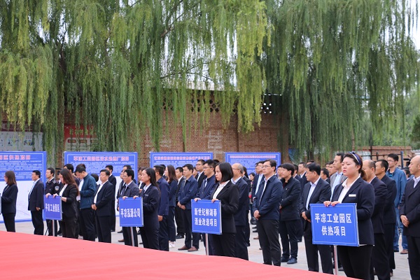 市委副書記、市長王奮彥帶隊(duì)觀摩督查公司項(xiàng)目建設(shè)工作(圖4)