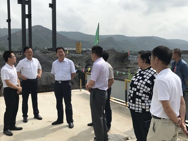 市人大常委會黨組副書記、副主任樊文浩一行調(diào)研泓源公司項目建設(shè)情況(圖2)