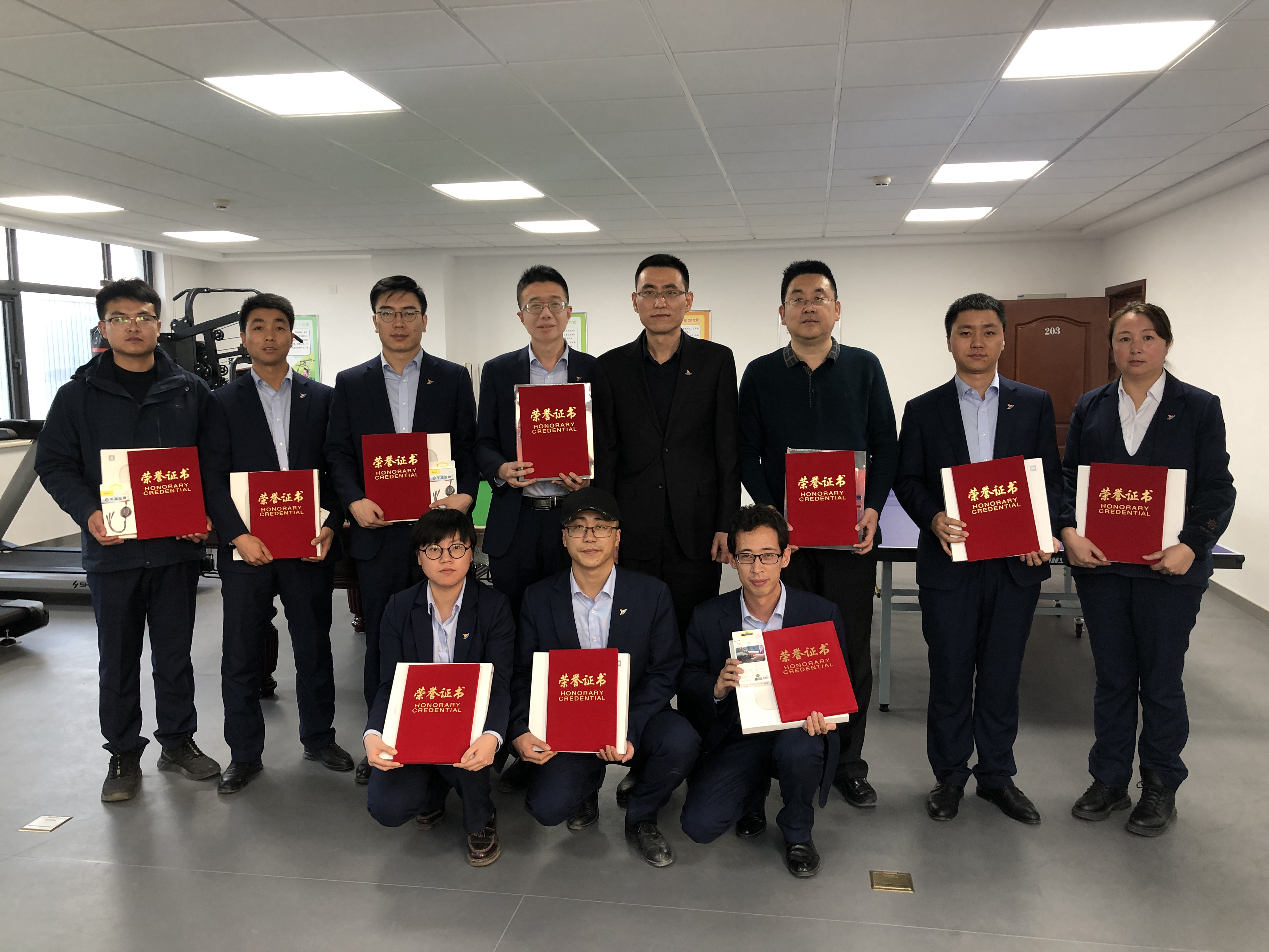 泓源公司舉辦“慶元旦、迎新春”職工乒乓球臺(tái)球比賽(圖8)
